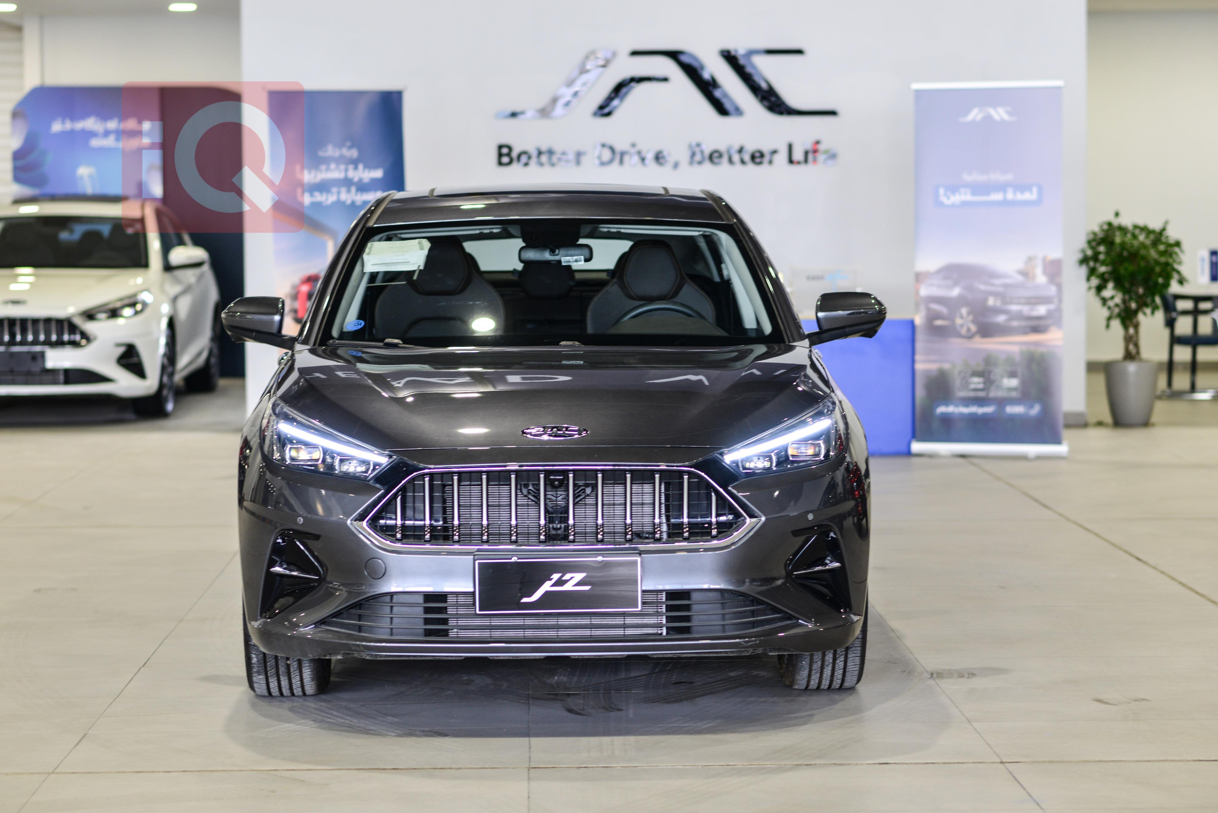 جاک J7